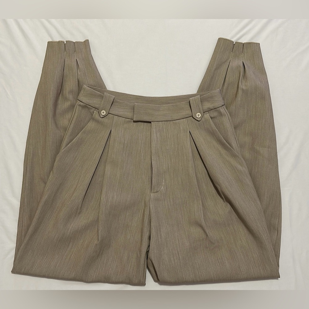 Lattelier Pleated Pants
